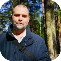 Роман Астахов