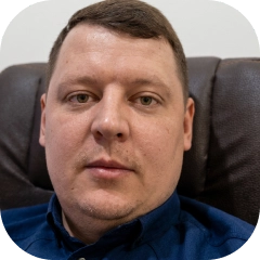 Максим Егоров